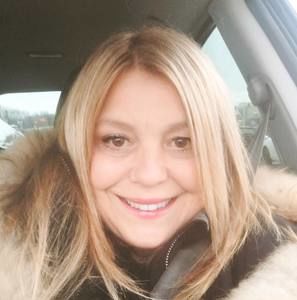 Meet your Posher, Caroline-anne